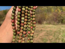 Charger et lire la vidéo dans la visionneuse de la Galerie, Perles en unakite entre 2 et 12mm