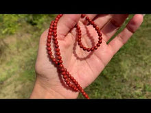 Charger et lire la vidéo dans la visionneuse de la Galerie, Perles en jaspe rouge entre 4 et 10mm JRD