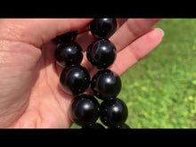 Charger et lire la vidéo dans la visionneuse de la Galerie, Perles en obsidienne oeil céleste (arc-en-ciel) entre 4 et 20mm