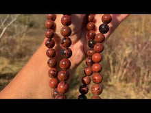 Charger et lire la vidéo dans la visionneuse de la Galerie, Perles en obsidienne Mahogany entre 4 et 12mm