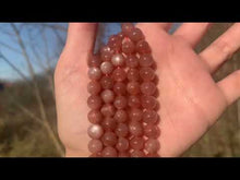 Charger et lire la vidéo dans la visionneuse de la Galerie, Perles en pierre de lune pêche entre 4 et 10mm PLPU