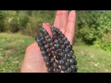 Charger et lire la vidéo dans la visionneuse de la Galerie, Perles en labradorite entre 6 et 10mm LQ