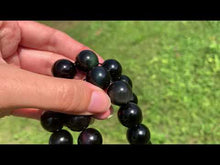 Charger et lire la vidéo dans la visionneuse de la Galerie, Perles en obsidienne oeil céleste (arc-en-ciel) entre 4 et 20mm
