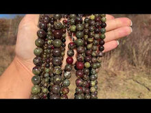 Charger et lire la vidéo dans la visionneuse de la Galerie, Perles en jaspe sang de dragon entre 4 et 12mm