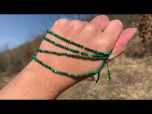 Charger et lire la vidéo dans la visionneuse de la Galerie, Perles en malachite facettées entre 2 et 6,5mm
