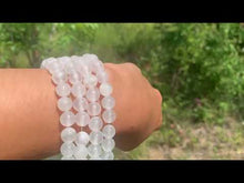 Charger et lire la vidéo dans la visionneuse de la Galerie, Perles en calcite translucide entre 4 et 12mm