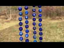 Charger et lire la vidéo dans la visionneuse de la Galerie, Perles en lapis-lazuli entre 8 et 10mm