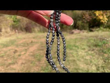 Charger et lire la vidéo dans la visionneuse de la Galerie, Perles en larvikite entre 4 et 12mm