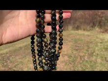 Charger et lire la vidéo dans la visionneuse de la Galerie, Perles en oeil de tigre mélangé avec de l'oeil de faucon entre 6 et 10mm