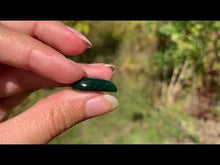 Charger et lire la vidéo dans la visionneuse de la Galerie, VENDU Aventurine verte 12
