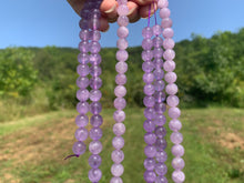 Charger l'image dans la galerie, Perles en améthyste lavande entre 2 et 14mm ALD