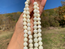 Charger l'image dans la galerie, Perles en nacre blanche entre 2 et 12mm