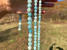 Charger l'image dans la galerie, Perles en amazonite forme diamant entre 6 et 10mm
