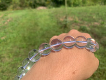 Charger l'image dans la galerie, Perles en cristal de roche moyennement inclus entre 2 et 20mm