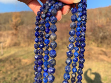 Charger l'image dans la galerie, Perles en lapis-lazuli, forme diamant entre 6 et 10mm