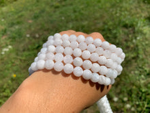 Charger l'image dans la galerie, Perles en labradorite blanche entre 4 et 12mm LBD