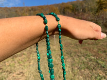 Charger l'image dans la galerie, Perles en malachite
