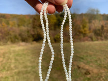 Charger l'image dans la galerie, Perles en nacre blanche entre 2 et 12mm