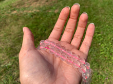 Charger l'image dans la galerie, Perles en quartz rose transparentes entre 4 et 12mm QRU