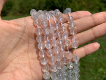 Charger l'image dans la galerie, Perles en cristal de roche très inclus entre 4 et 10mm