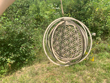 Charger l'image dans la galerie, Fleur de vie tournante