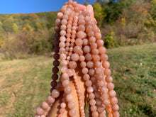Charger l'image dans la galerie, Perles en pierre de lune pêche entre 4 et 10mm PLPD