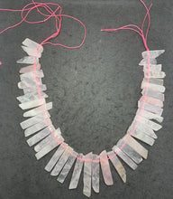 Charger l'image dans la galerie, Perles en quartz rose
