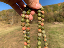 Charger l'image dans la galerie, Perles en unakite entre 2 et 12mm