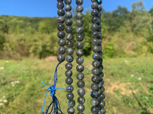 Charger l'image dans la galerie, Perles en labradorite entre 6 et 10mm LQ
