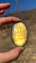 Charger l'image dans la galerie, VENDU Labradorite 28