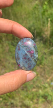 Charger l'image dans la galerie, Rubis cyanite 6