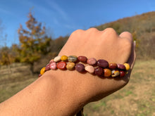 Charger l'image dans la galerie, Perles en jaspe mookaite, petits galets