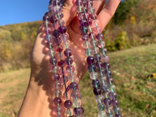 Charger l'image dans la galerie, Perles en fluorite / fluorine entre 8 et 10mm