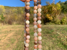 Charger l'image dans la galerie, Perles en pierre de lune multicolore entre 6 et 10mm PLMD