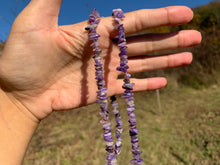 Charger l'image dans la galerie, Perles en charoïte "chips"