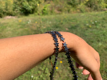 Charger l'image dans la galerie, Perles en hématite forme étoile entre 4 et 10mm