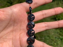 Charger l'image dans la galerie, Perles en hématite, forme arbre de vie ajouré