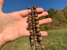 Charger l'image dans la galerie, Perles en oeil de tigre mate entre 6 et 10mm