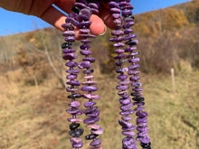 Charger l'image dans la galerie, Perles en charoïte