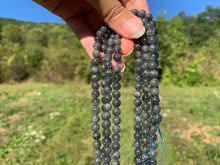 Charger l'image dans la galerie, Perles en labradorite entre 6 et 10mm LQ