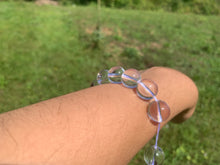 Charger l'image dans la galerie, Perles en cristal de roche moyennement inclus entre 2 et 20mm