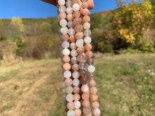 Charger l'image dans la galerie, Perles en pierre de lune multicolore entre 6 et 10mm PLMD