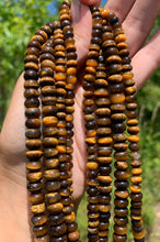 Charger l'image dans la galerie, Perles en oeil de tigre, forme disque