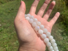 Charger l'image dans la galerie, Perles en labradorite blanche entre 4 et 10mm LBT