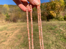 Charger l'image dans la galerie, Perles en pierre de lune pêche entre 4 et 10mm PLPD