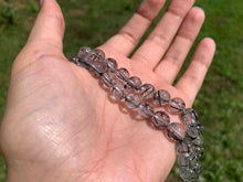 Charger l'image dans la galerie, Perles en quartz avec inclusions de tourmaline entre 4 et 8mm QTQ