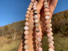 Charger l'image dans la galerie, Perles en opale commune rose entre 4 et 10mm ORU
