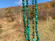 Charger l'image dans la galerie, Perles en malachite