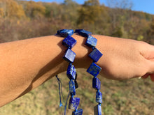 Charger l'image dans la galerie, Perles en lapis-lazuli, forme carré