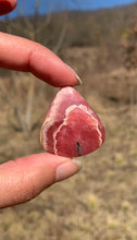 Charger l'image dans la galerie, VENDU Rhodochrosite 3